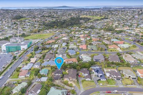 Photo of property in 26 Black Teal Close, Unsworth Heights, Auckland, 0632