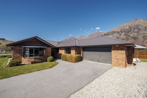 Photo of property in 74 Howards Drive, Lake Hayes, Queenstown, 9304