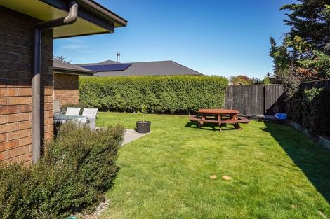 Photo of property in 8/17 Wineberry Avenue, Amberley, 7410