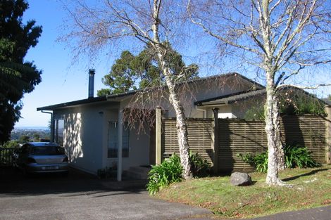 Photo of property in 41 Tawini Road, Titirangi, Auckland, 0604