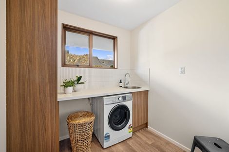 Photo of property in 27 Highland Place, Avonhead, Christchurch, 8042