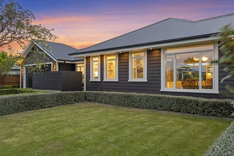 Photo of property in 8 Beech Drive, Rangiora, 7400