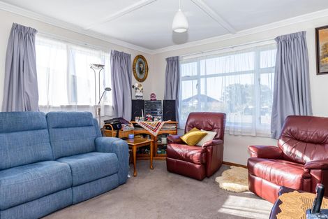 Photo of property in 56 Rhodes Street, Waimate, 7924