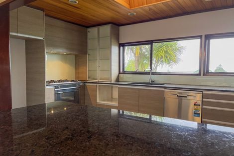 Photo of property in 12b Lewis Street, Blockhouse Bay, Auckland, 0600