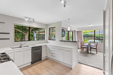 Photo of property in 20 Awanui Drive, Waikanae, 5036