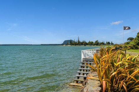 Photo of property in 17 Kiriwai Place, Matua, Tauranga, 3110
