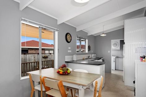 Photo of property in 66a Gloucester Road, Mount Maunganui, 3116