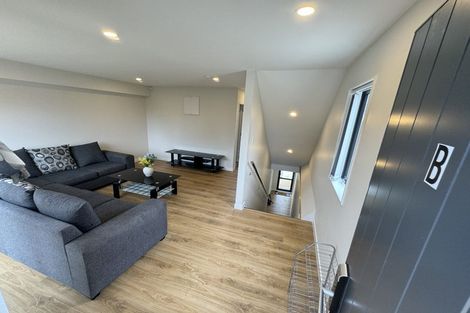 Photo of property in 309 Don Buck Road, Massey, Auckland, 0614