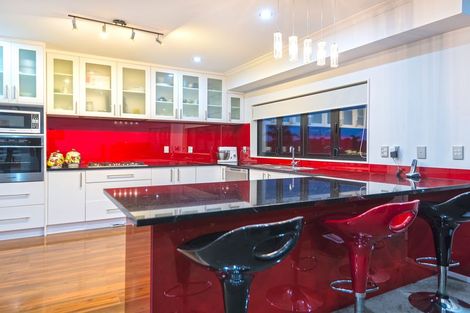 Photo of property in 247 Hill Road, The Gardens, Auckland, 2105