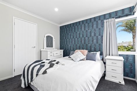 Photo of property in 44 Aquila Crescent, Rototuna North, Hamilton, 3210