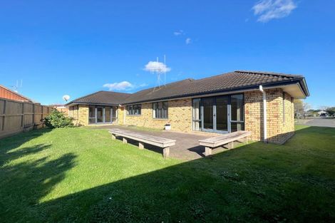 Photo of property in 63 Saint James Drive, Huntington, Hamilton, 3210