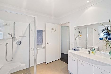 Photo of property in 2 Summerhaven Place, Ohauiti, Tauranga, 3112