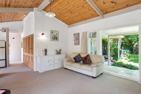 Photo of property in 12 Kowhai Grove, Waikanae, 5036