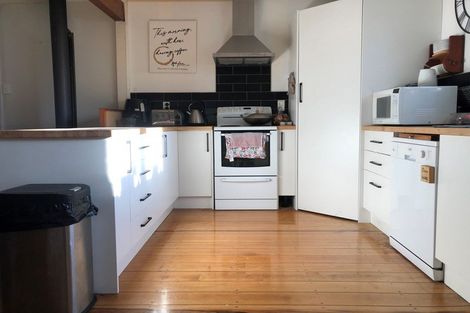 Photo of property in 34 Brogden Street, Otane, 4202