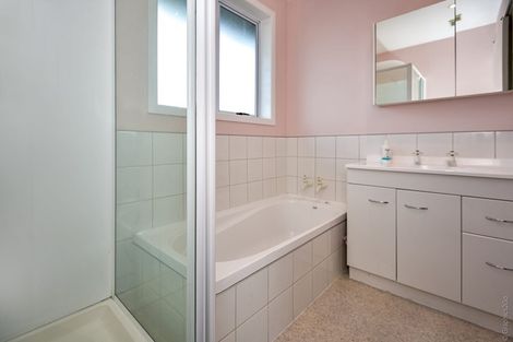 Photo of property in 8 Soberton Street, Aranui, Christchurch, 8061