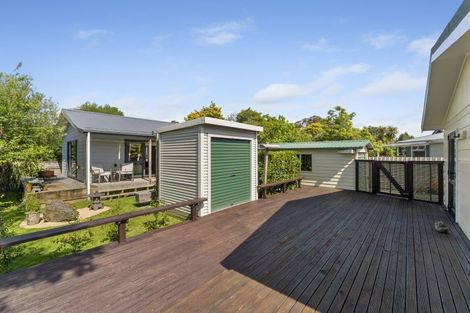 Photo of property in 175 Te Moana Road, Waikanae, 5036