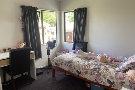 Photo of property in 31 Burswood Drive, Burswood, Auckland, 2013