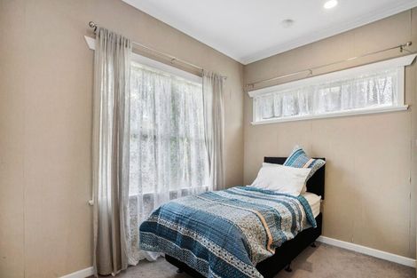 Photo of property in 16 Red Hill Road, Red Hill, Papakura, 2110