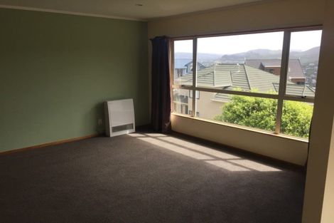 Photo of property in 6 Kapil Grove, Khandallah, Wellington, 6035