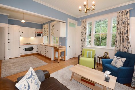 Photo of property in 5 Macandrew Road, Careys Bay, Port Chalmers, 9023