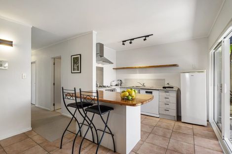 Photo of property in 22 Summit Drive, Torbay, Auckland, 0630