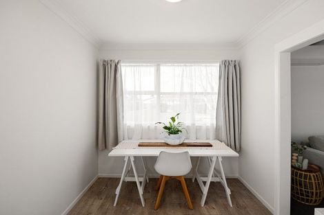 Photo of property in 8 Susan Place, Deanwell, Hamilton, 3206