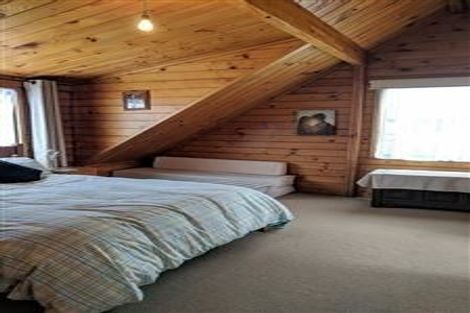 Photo of property in 2/7 Fernbird Place, Massey, Auckland, 0614