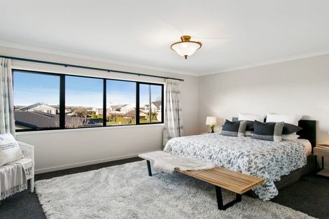 Photo of property in 8 Chateau Crescent, Rangatira Park, Taupo, 3330