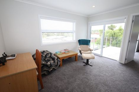 Photo of property in 5 Furl Close, Pyes Pa, Tauranga, 3112