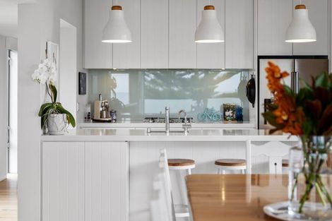 Photo of property in 2 Burgess Street, Sumner, Christchurch, 8081
