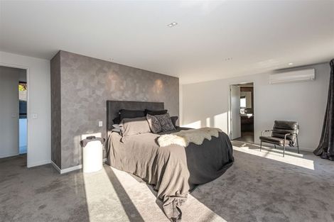 Photo of property in 15 Woodlau Rise, Huntsbury, Christchurch, 8022