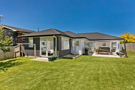 Photo of property in 352 Main Road, Huapai, Kumeu, 0810