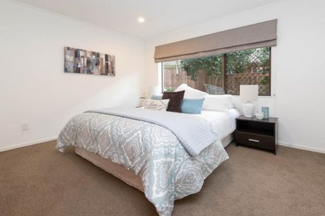 Photo of property in 1/30 Galloway Crescent, Farm Cove, Auckland, 2012