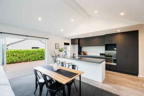 Photo of property in 35a Ward Street, Palmerston North, 4410
