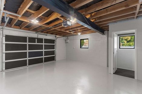 Photo of property in 16 Rossiter Avenue, Waiuku, 2123