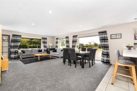 Photo of property in 12 Marguerite Place, Aidanfield, Christchurch, 8025