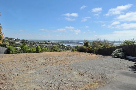 Photo of property in 4 Margot Lane, Mount Pleasant, Christchurch, 8081