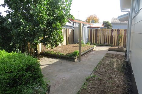 Photo of property in 2b Oak Avenue, Nawton, Hamilton, 3200