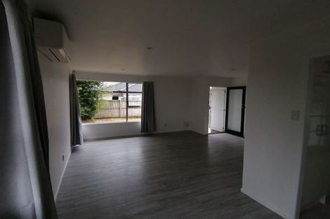 Photo of property in 2/7 Ririno Place, Manurewa, Auckland, 2102