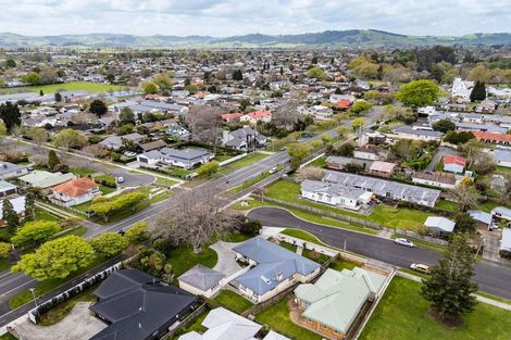 Photo of property in 36 Grey Street, Cambridge, 3434