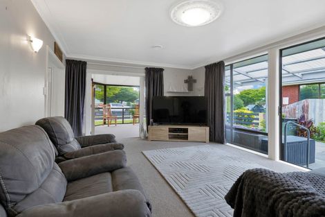 Photo of property in 10 Maple Street, Bishopdale, Christchurch, 8053