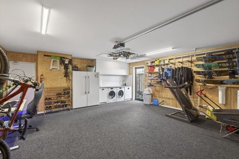 Photo of property in 247 Huatoki Street, Upper Vogeltown, New Plymouth, 4310