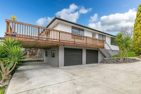 Photo of property in 18 Pohutukawa Drive, Pukete, Hamilton, 3200