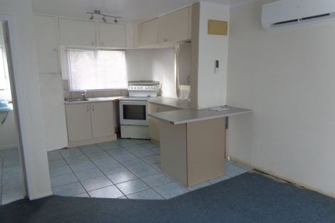 Photo of property in 1 Titoki Street, Te Atatu Peninsula, Auckland, 0610