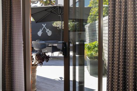 Photo of property in 42a Karaka Road, Otumoetai, Tauranga, 3110