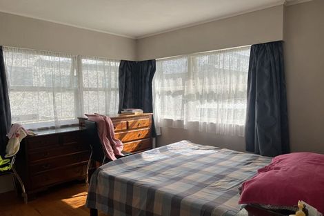 Photo of property in 9 Oteha Valley Road, Northcross, Auckland, 0632