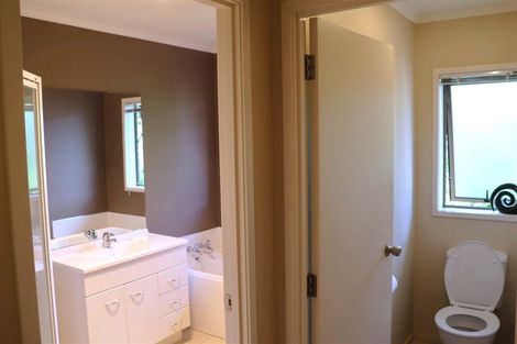 Photo of property in 17 Cranmer Close, Rototuna North, Hamilton, 3210