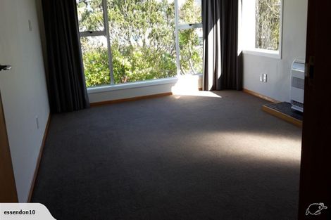 Photo of property in 47 Redwood Avenue, Tawa, Wellington, 5028