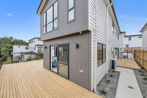 Photo of property in 1 Hing Street, Flat Bush, Auckland, 2019