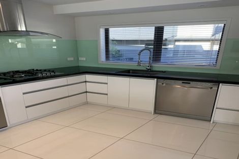 Photo of property in 143a Oceanview Road, Mount Maunganui, 3116